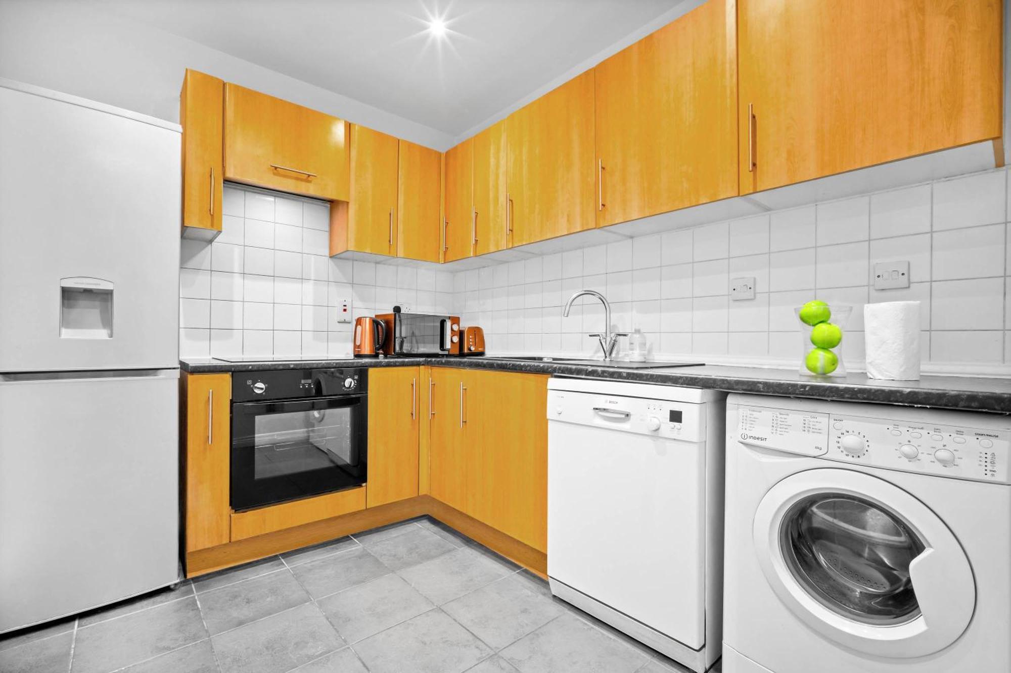 Luxury Two Bedroom Apartment - City Ceentre - Balcony - Jq - Netflix & Wifi - 11B Birmingham Bagian luar foto